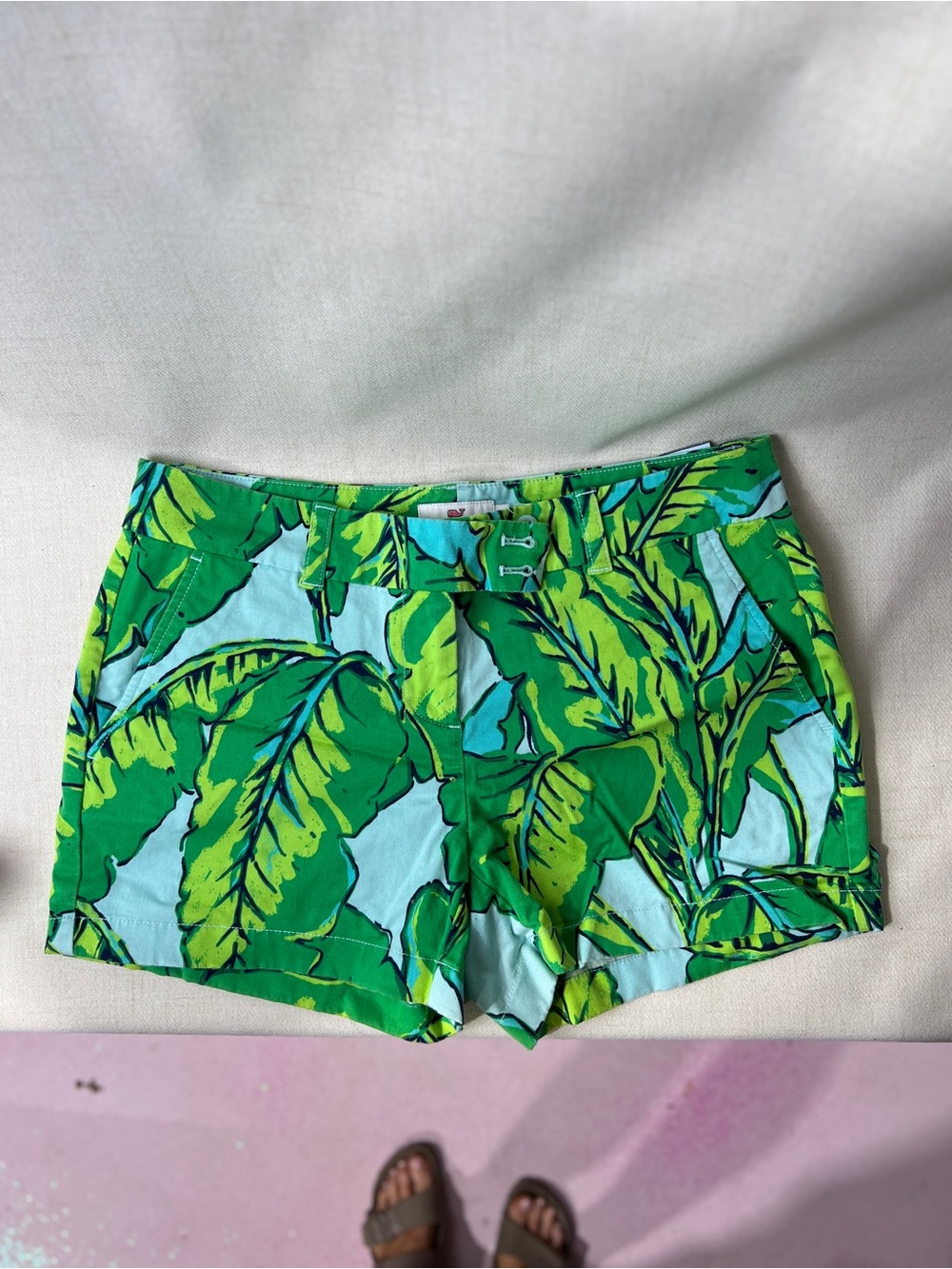 Vineyard Vines Palm Leaf Tropical Print Shorts Women’s Size 4 Preppy Resort